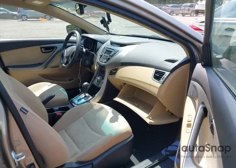 2013 Hyundai Elantra Gls/Limited z USA, uszkodzony, nr VIN 5NPDH4AE1DH318830